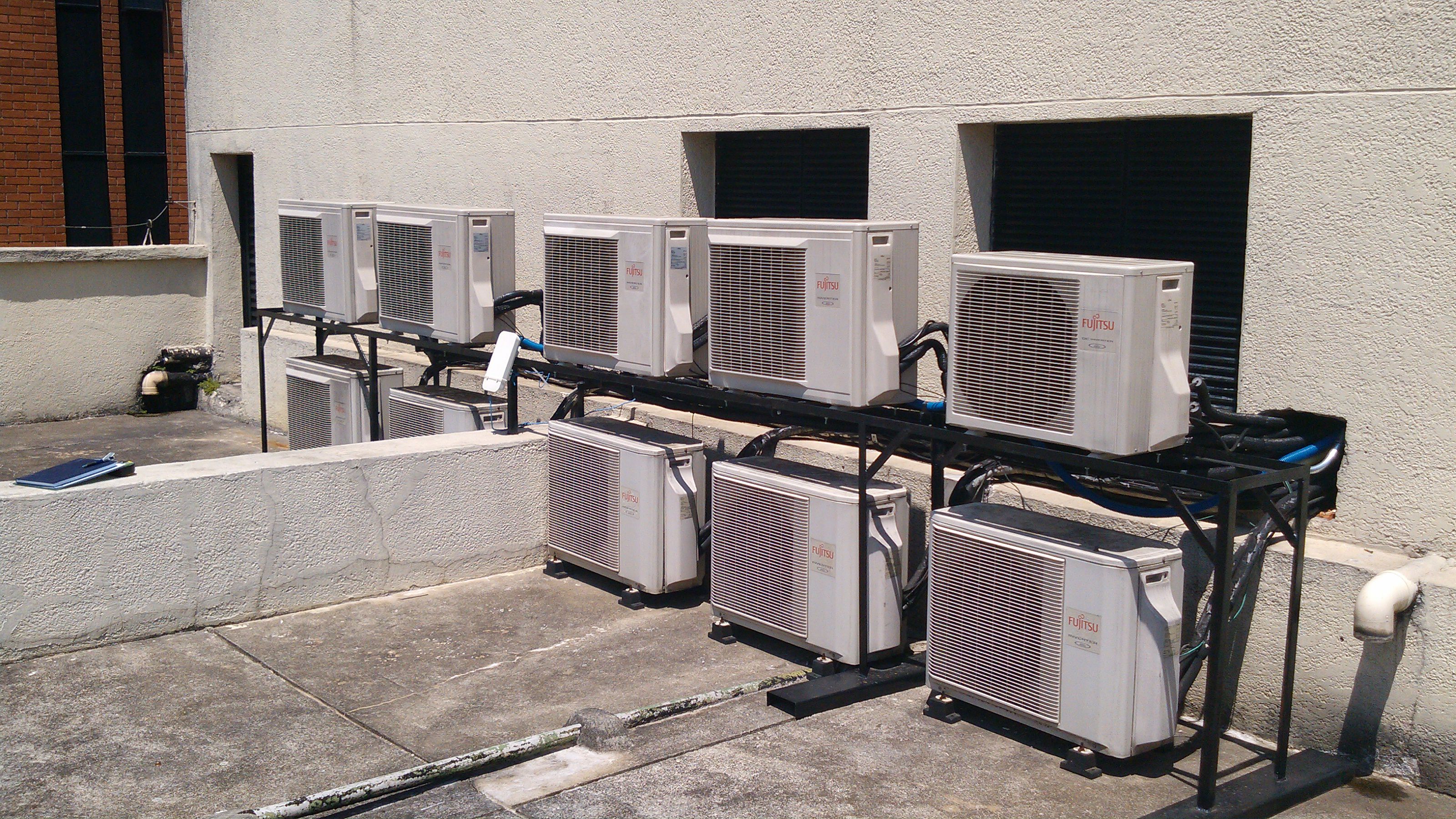 condensadores split fujitsu